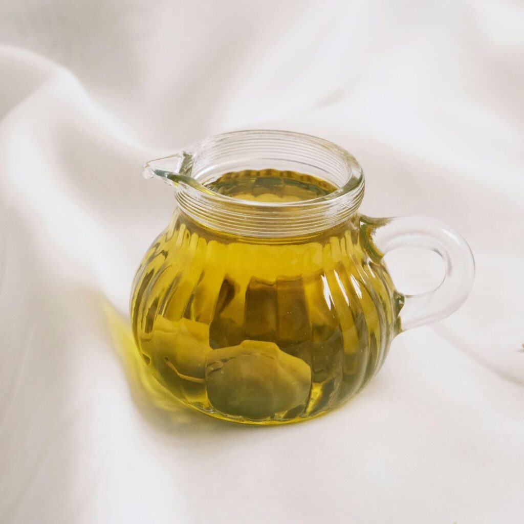 Czy olej z ostropestu obniża cholesterol?